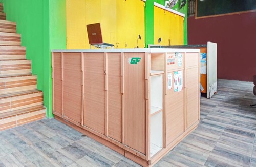 Makassar Hotel | OYO 90441 Kuntawa Guesthouse