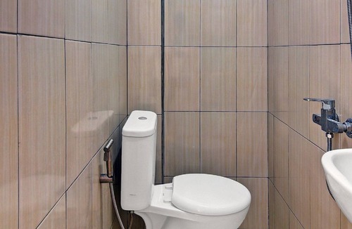 Pinaesaan Hotel | OYO 90499 Hotel Fortune