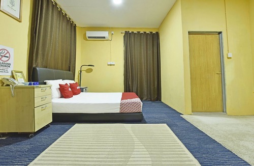 Wakaf Bharu Hotel | OYO 90535 Wakaf Bharu Inn