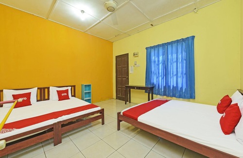 Pekan Hotel | OYO 90657 D'ambang Resort