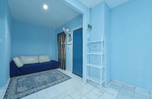 Kuala Rompin Hotel | OYO 90708 D'kuala Waterfront Chalet & Boat Charters