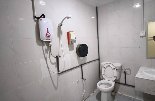 Butterworth Hotel | OYO 90895 Hotel Ikia