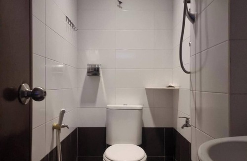 Bandar Baru Salak Tinggi Hotel | OYO 91185 Dancenter Sepang