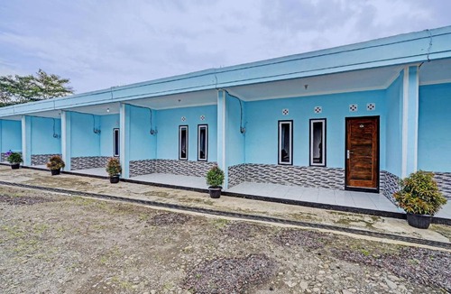 Pameungpeuk Hotel | OYO 91334 Permata Papua Guest House
