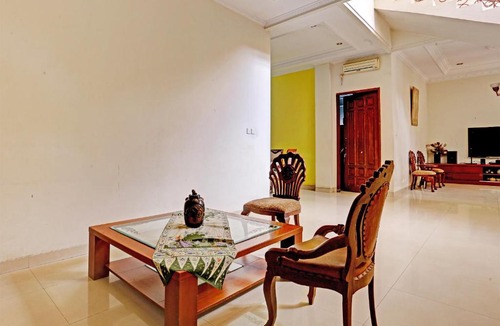 Samarinda Hotel | OYO 91861 Pemuda Kemuning Guest House