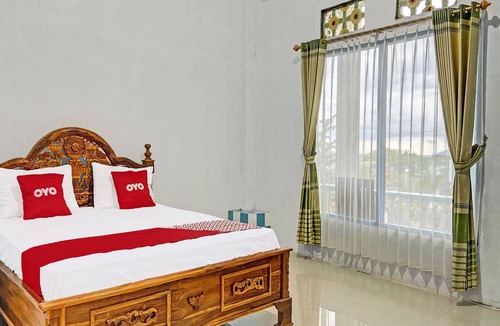 Kupang Hotel | OYO 91927 Homestay Kebun