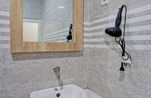 Sumberasri Hotel | OYO 91997 Edhotel Smk Models Syariah