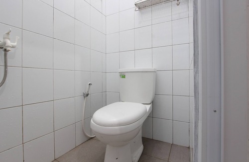 Sewon Hotel | OYO 92166 Nirwana Inn Syariah