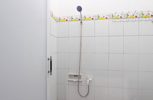 Sewon Hotel | OYO 92166 Nirwana Inn Syariah