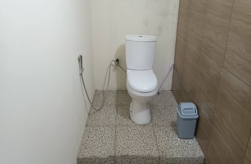 Kecamatan Pringgasela Hotel | OYO 93627 Avocado Homestay