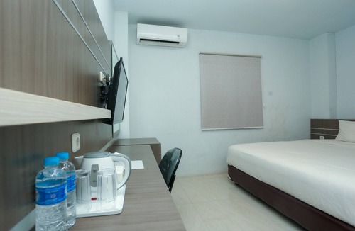 Marabahan Hotel | OYO 93774 Khaira Kos Dan PenginapanNearYani Heahlerr