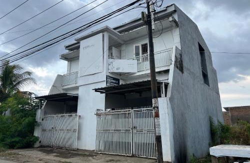 Tetebatu Hotel | OYO 93953 Kost Tamara Near Kantor Desa Sengka