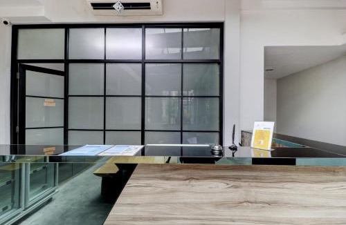 Cipaganti Hotel | OYO 94728 Isleep Ciwalk