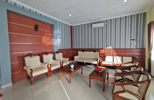 Sangatta Utara Hotel | OYO 95059 Ikon Guesthouse