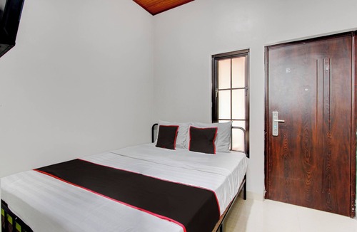 Wonosari Hotel | OYO 95130 Poerto Lemon Guest House