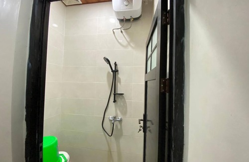Wonosari Hotel | OYO 95130 Poerto Lemon Guest House