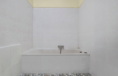 Banguntapan Hotel | OYO 95136 Jec Plumbon Homestay Syariah
