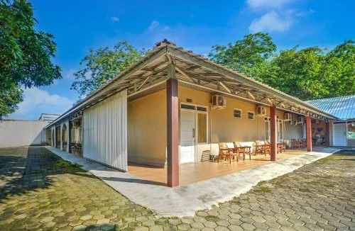 Jajag Hotel | OYO 95211 Duta Hotel Banyuwangi