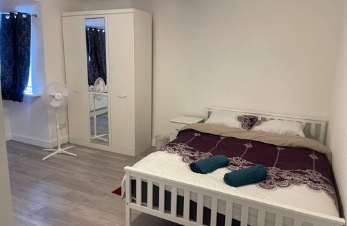 Edgware Hotel | OYO Baraka Edgware