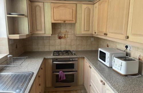 Edgware House | OYO Baraka Edgware