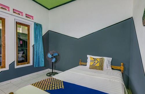 Pakem Hotel | OYO Homes 90987 Desa Wisata Gabugan Syariah