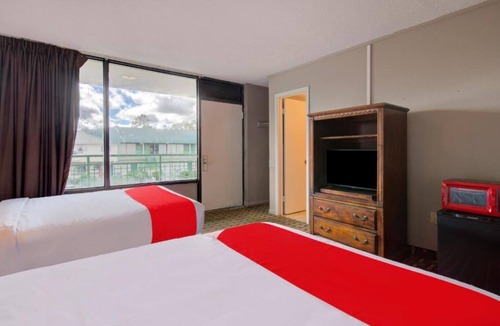 Douglas Hotel | OYO Hotel Douglas GA US-441