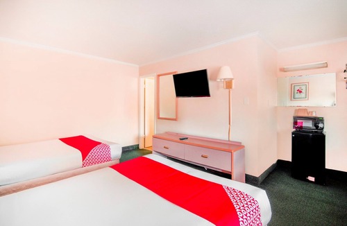 Durham Hotel | OYO Hotel Durham West Hills