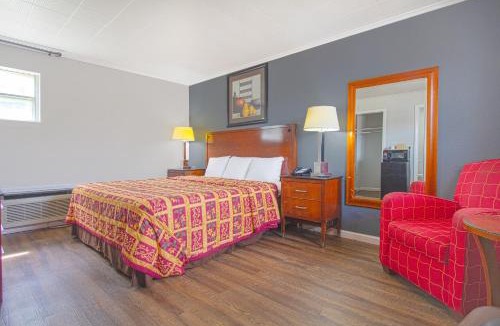 McAlester Hotel | OYO Hotel McAlester OK S Main St