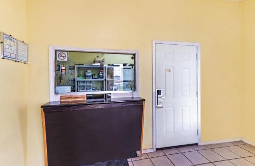 Lackland Terrace Hotel | OYO Hotel San Antonio Lackland near Seaworld
