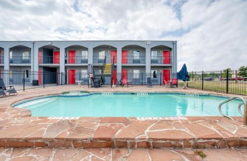 Southside Hotel | OYO Hotel San Antonio Lackland Air Force Base West