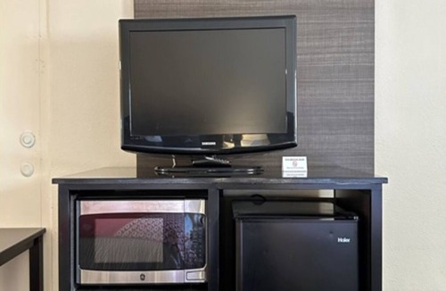 San Antonio Hotel | Oyo Hotel San Antonio Lackland AFB/Seaworld Hwy 90 W