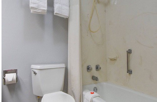 Texarkana Hotel | OYO Hotel Texarkana Trinity AR Hwy I-30