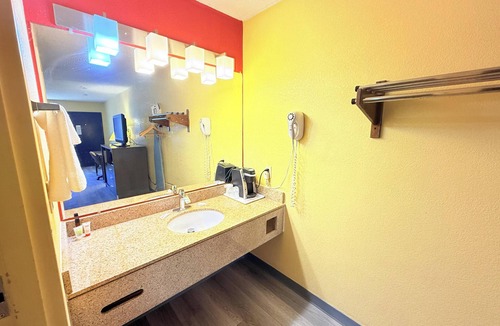 Williamston Hotel | OYO Hotel Williamston