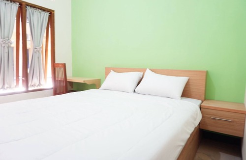 Wonosari Hotel | OYO Life 3003 Wisma Handayani Syariah