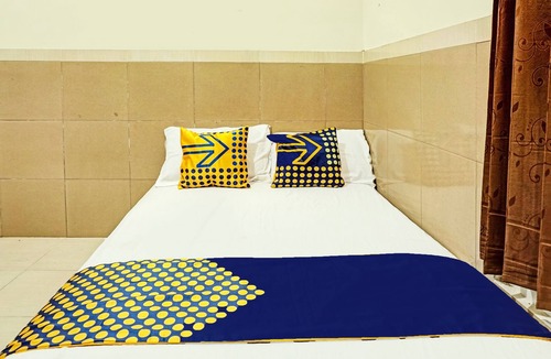 Kediri Hotel | OYO Life 92393 Namimart Syariah 1
