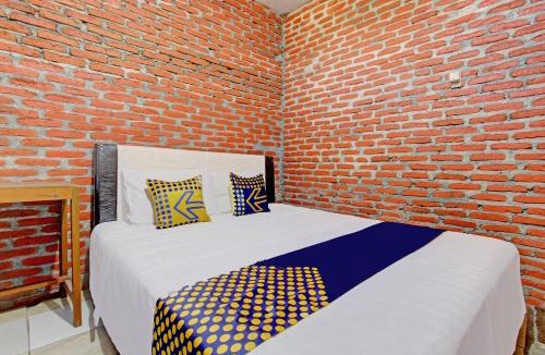 Kalasan Hotel | OYO Life 93010 Omah Bareng Syariah Sambisari