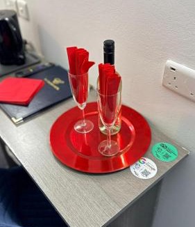 Luton Hotel | OYO The Chiltern Hotel