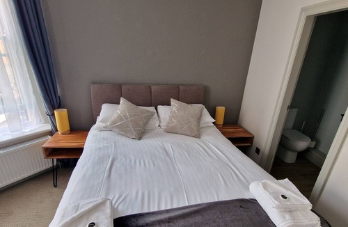 Hexham Hotel | OYO The Victorian Cap