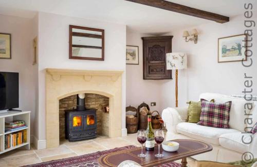 Bourton House | Oyster Barn