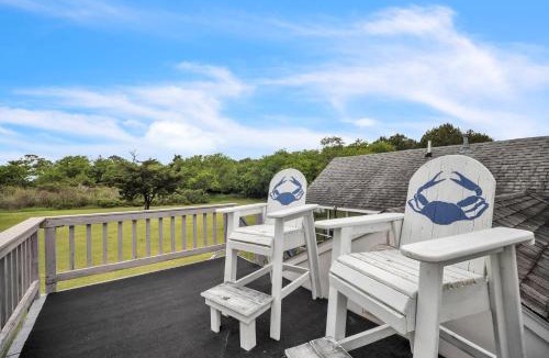 Cape Charles House | Oyster Cottage in Historic Fishing Village