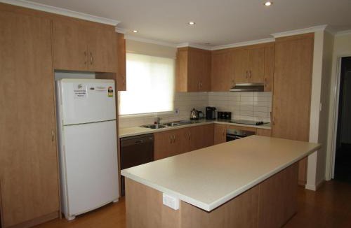 Dalrymple House | Oyster Views