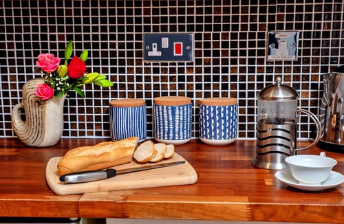 West Cliff Apartment | Oystercatcher