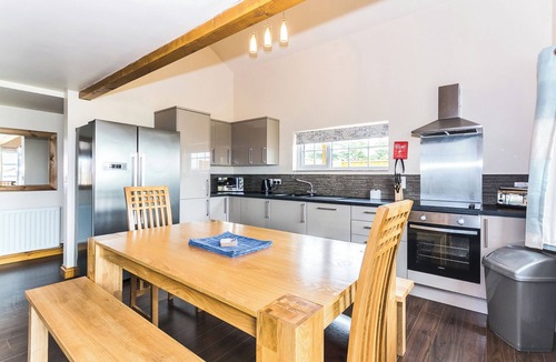 Hornsea Ski Chalet | Oystercatcher Lodge Pet