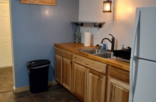 Warsaw House | Ozark Family Getaway in beautiful Warsaw.
