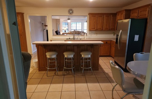 Ozark House | Ozark National Forrest. Trails, Devil's Canyon, Fish, Hunt deer, bear, turkey.