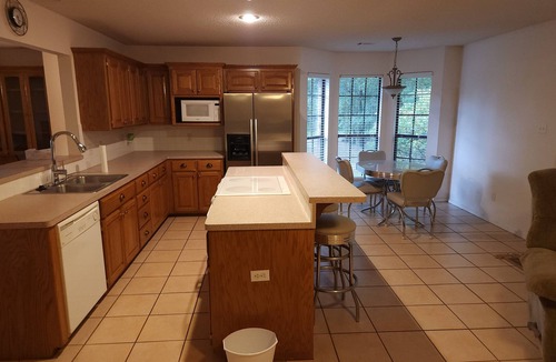 Ozark House | Ozark National Forrest. Trails, Devil's Canyon, Fish, Hunt deer, bear, turkey.