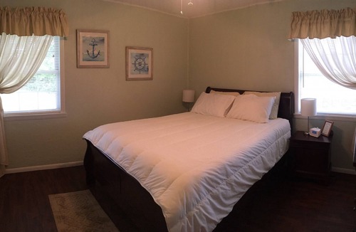 Eminence House | Ozark River Retreat; Eminence, Mo. Near The Jacks Fork River