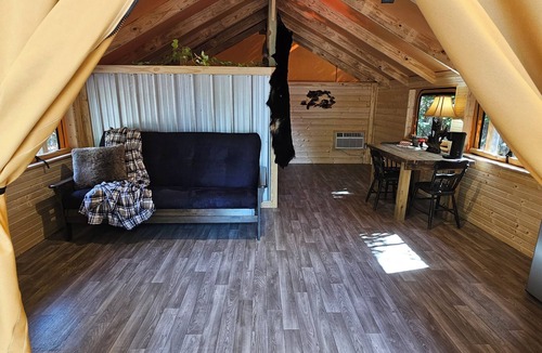 Ozone Cabin | Ozarks Adventure Lodging - Glamping Tent