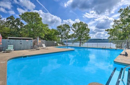 Lost Bridge Village House | Ozarks Family Retreat w/Beaver Lake Access!