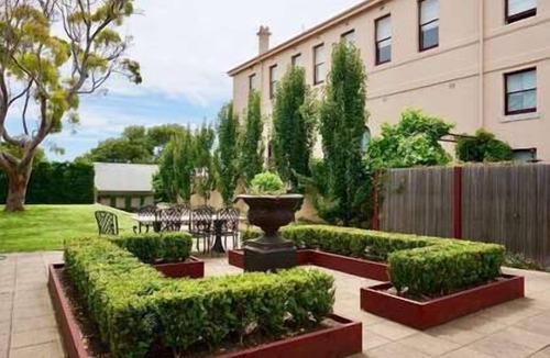 Queenscliff Apartment | OZONE TOWER